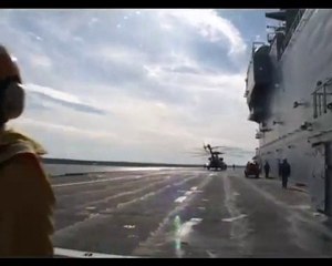 Formation continue des secouristes à bord du BPC Tonnerre