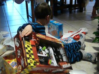 Ouverture des cadeaux de Noël 2010