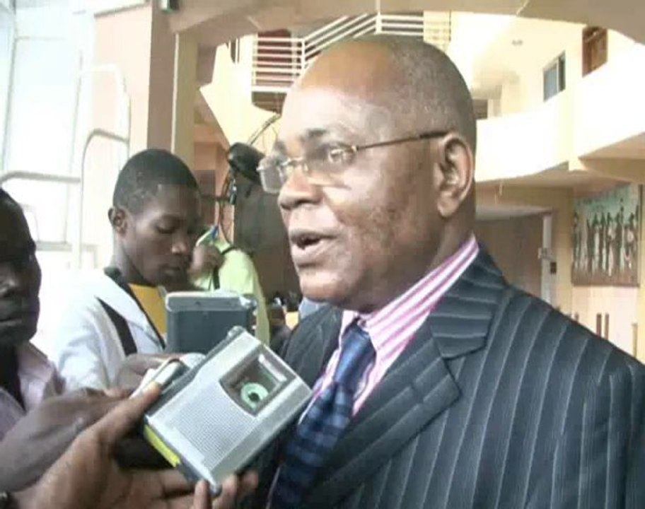 UPADS-transition: éclairage de Victor Tamba Tamba