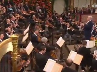 JSV  Radetzky March-Vienna Symphony O  New Year Concert 2010