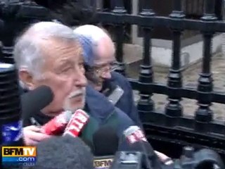 Otages "amaigris" mais "sereins" sur la vidéo