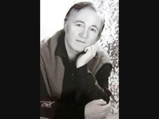 Suat Sayın - Akşam Olur Gizli Gizli Ağlarım