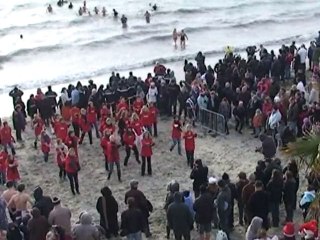 Baignade des Otaries  2010  Fouesnant  Flashmob