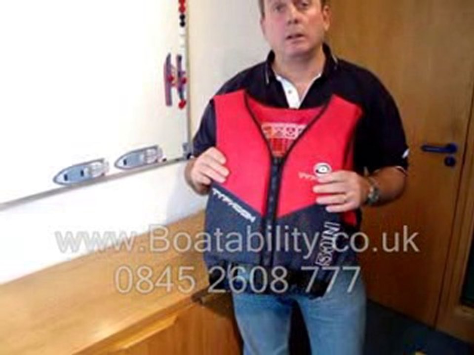 Portsmouth UK RYA Level 1 & 2 Powerboat training courses an