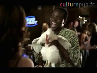 Cours de drague américaine avec Carlos Mencia