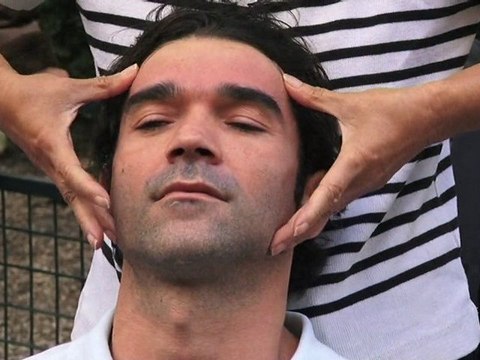 Massages gratuits dans les rues de Paris