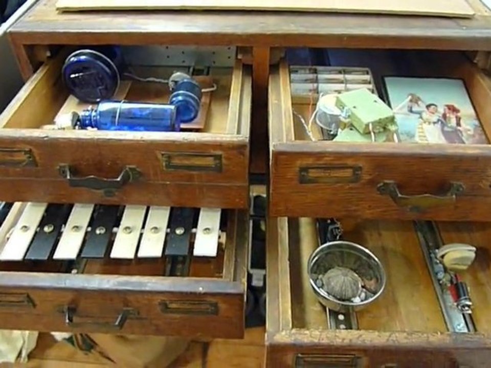 [Vimeo-17651771] Song Cabinet -- Test Loop