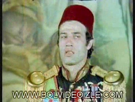 Kemal Sunal - Ayaginda Kundura