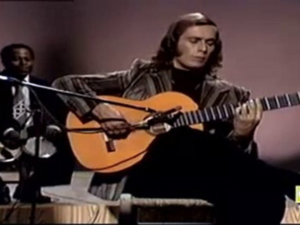 Rumba Entre dos aguas par Paco de Lucia (1976)