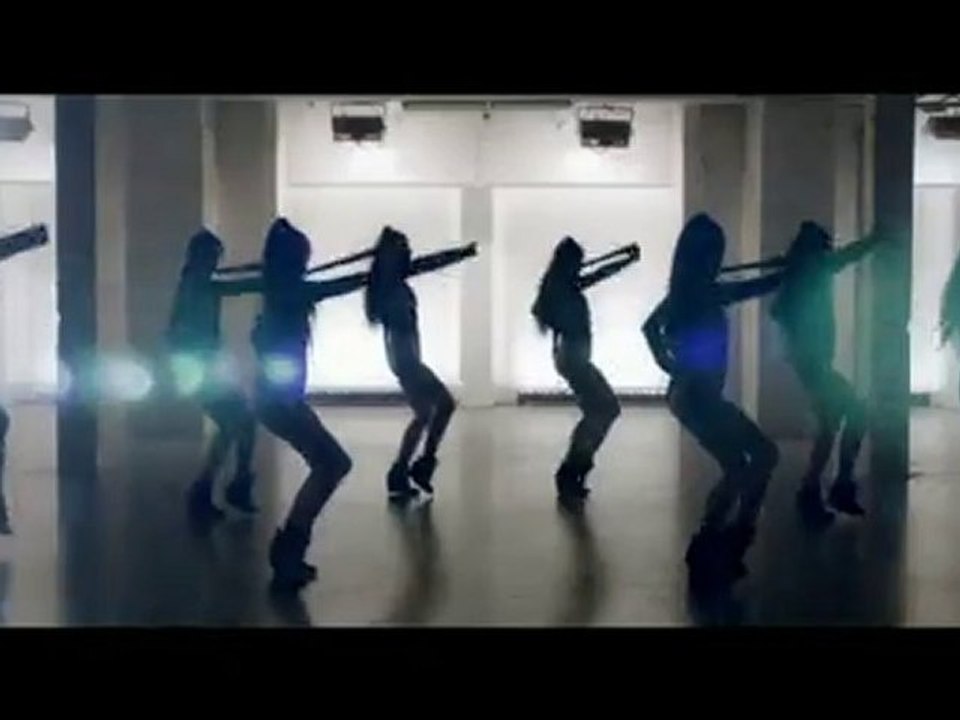 Mylène Farmer - Oui mais... non (clip officiel)_(360p)