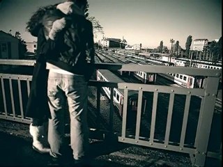 Ebru Yaşar - Kararsızım