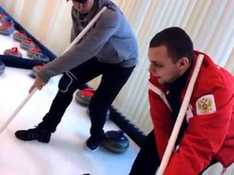 Москва: Скидка 50% на игру в керлинг на Рижской