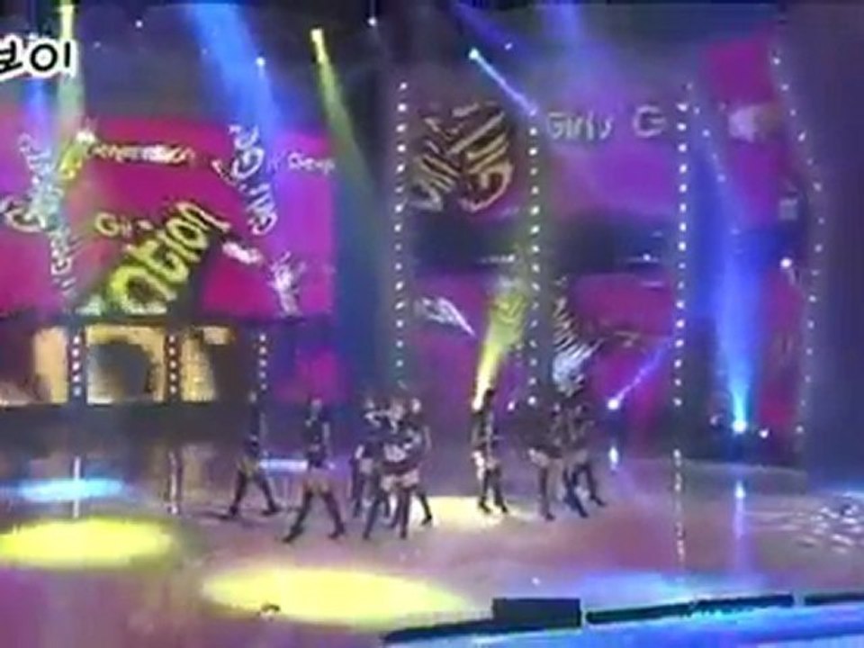 GIRLS' GENERATION (SNSD) - RUN DEVIL RUN & OH! ON GAYO STAGE