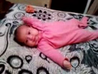 Allison Bailando Cumbias