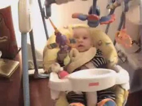 201002 JO, ELLIOTT ET LA BALANCELLE