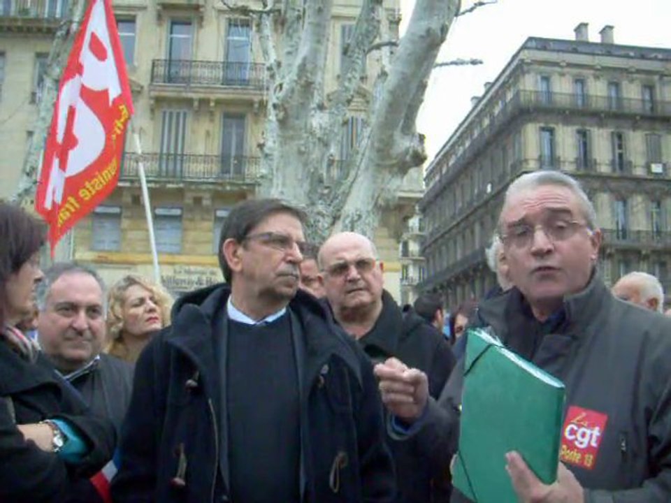 Rassemblement des postiers de Marseille 02 le 30-12-2010 (3)