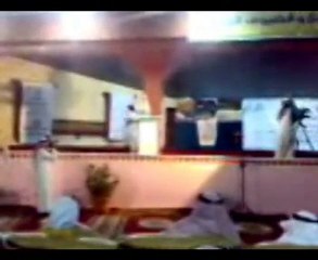 تلاوة لطفل ادهش واوجع القلوب بصوته في احدى القاعات