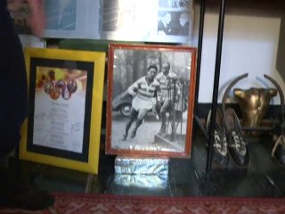 Le marathonien Alain Mimoun fête ses 90 ans