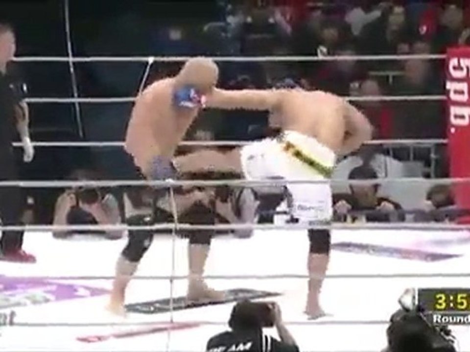 Sergei Kharitonov vs. Tatsuya Mizuno - FEG - Dynamite 2010