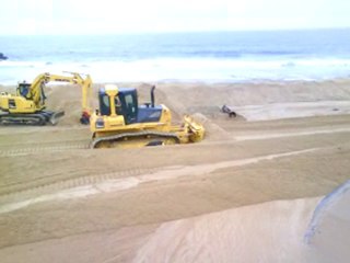 bull komatsu capbreton yoy