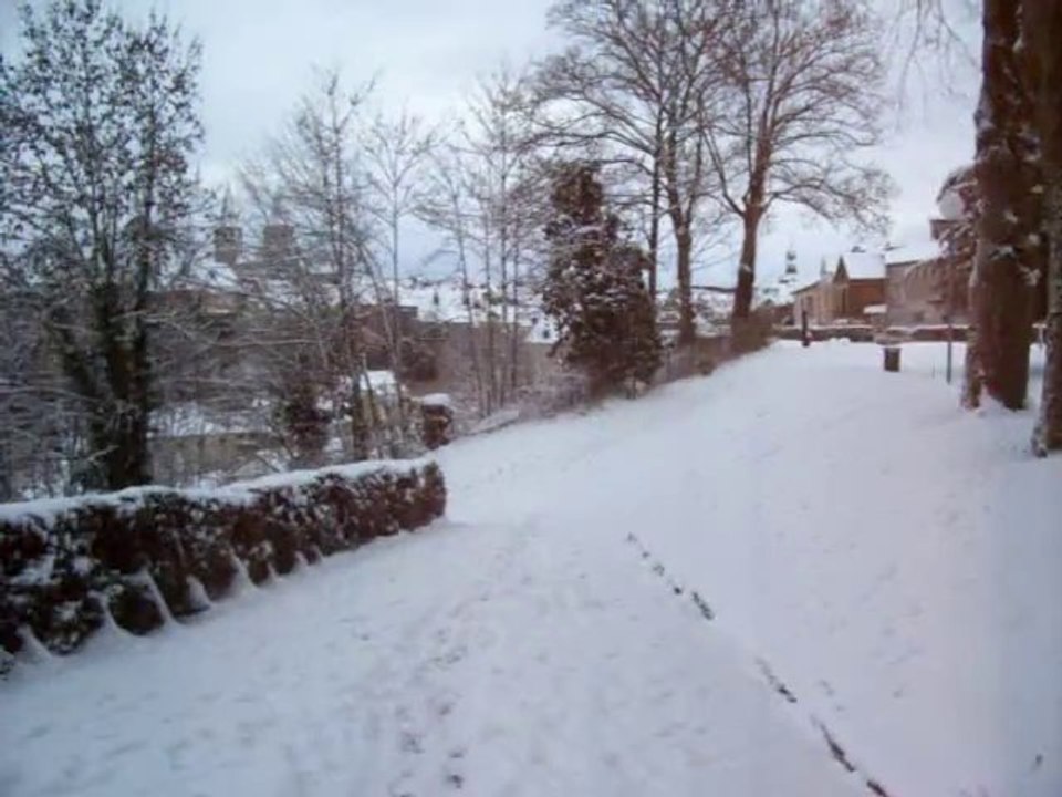 CHAUMONT SOUS LA NEIGE (décembre2010)