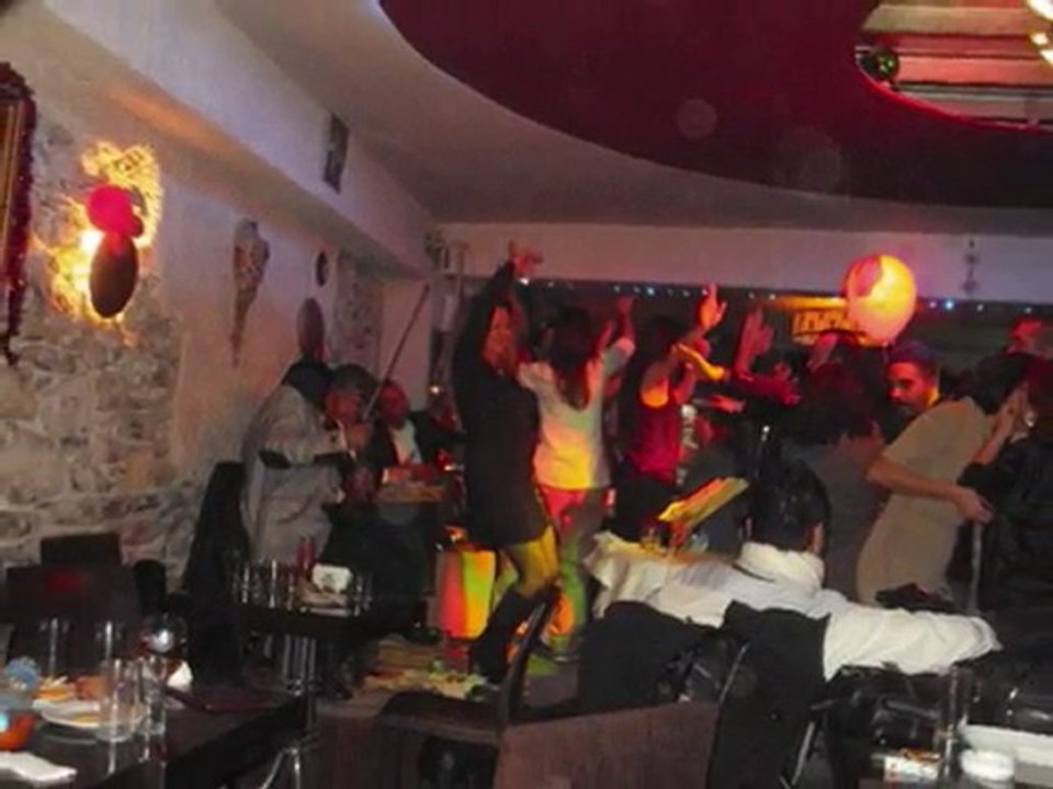 2010 dan 2011 e yılbaşı eğlencemiz video-4