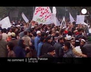 Download Video: Manifestations au Pakistan en sotien à la... - no comment