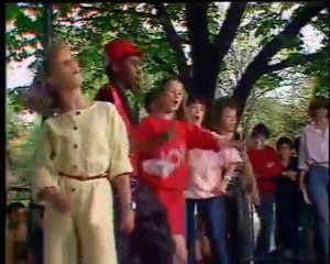 Les Mini Star - Danse autour de la terre