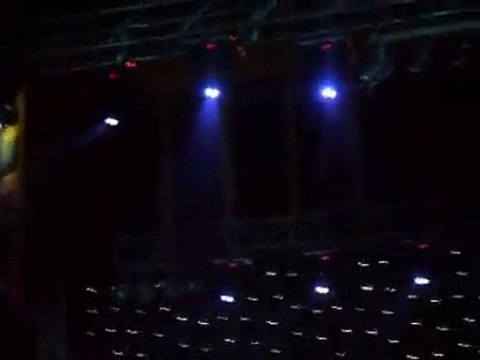 emre aydın 2011 izmir yılbaşı konseri- dayan yalnızlığım