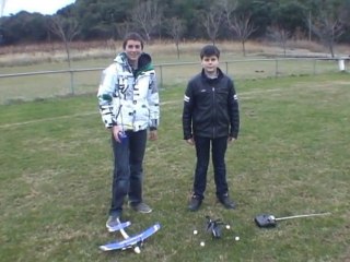 Vidéo du Sky Challenger et de l 'Ecureuil AS350 de  Silverli