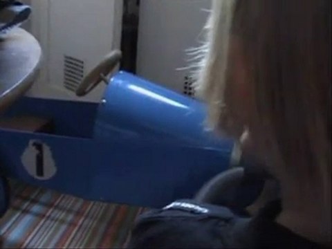 200707 VOITURE A PEDALES