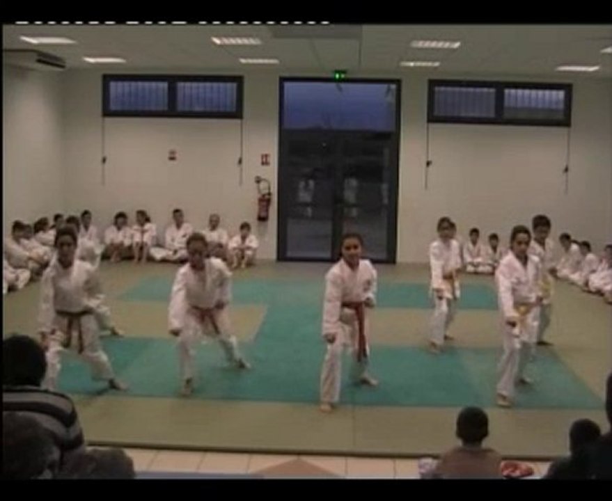 P.5 Démonstration COC KARATE CABESTANY 2010