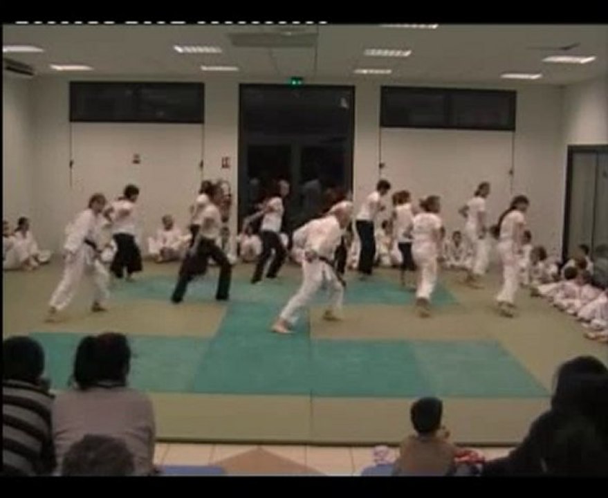 P.15 Démonstration COC KARATE CABESTANY 2010