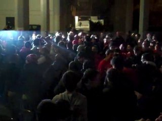 RedPlanet.gr - Αποθέωση σε Γ. Αγγελόπουλο στο ΣΕΦ