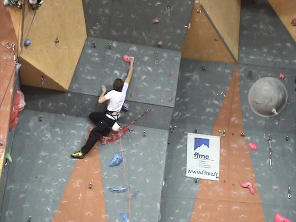 Bastien en demi finale régionale junior 2010-2011