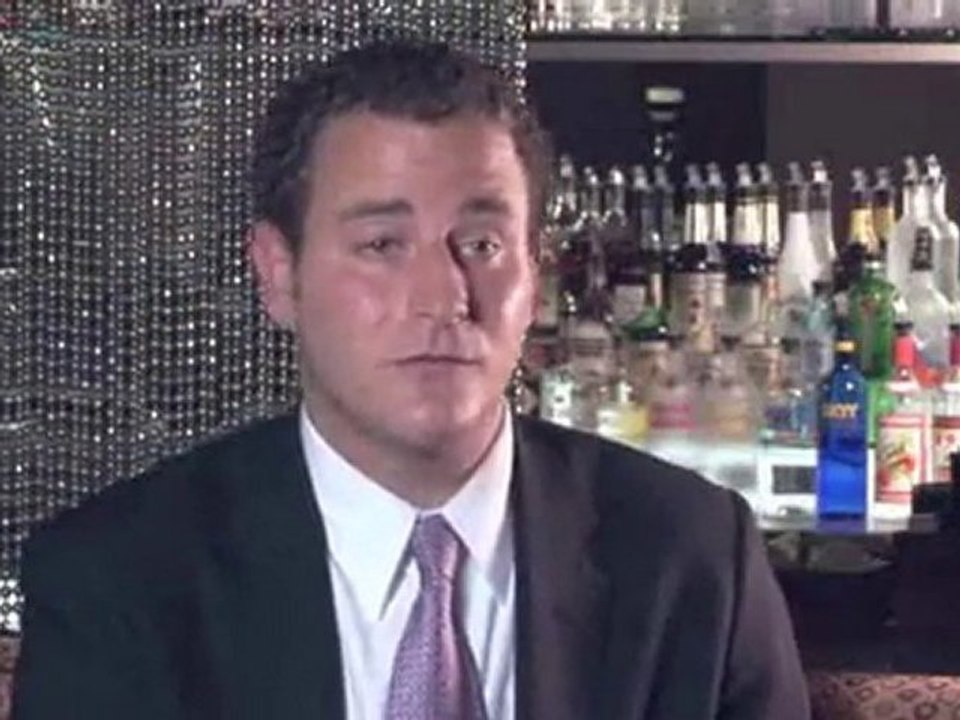 Bartending: How To Cut A Lemon Or Lime Wedge For A Cocktail : How do I cut a lemon or lime wedge for a cocktail?