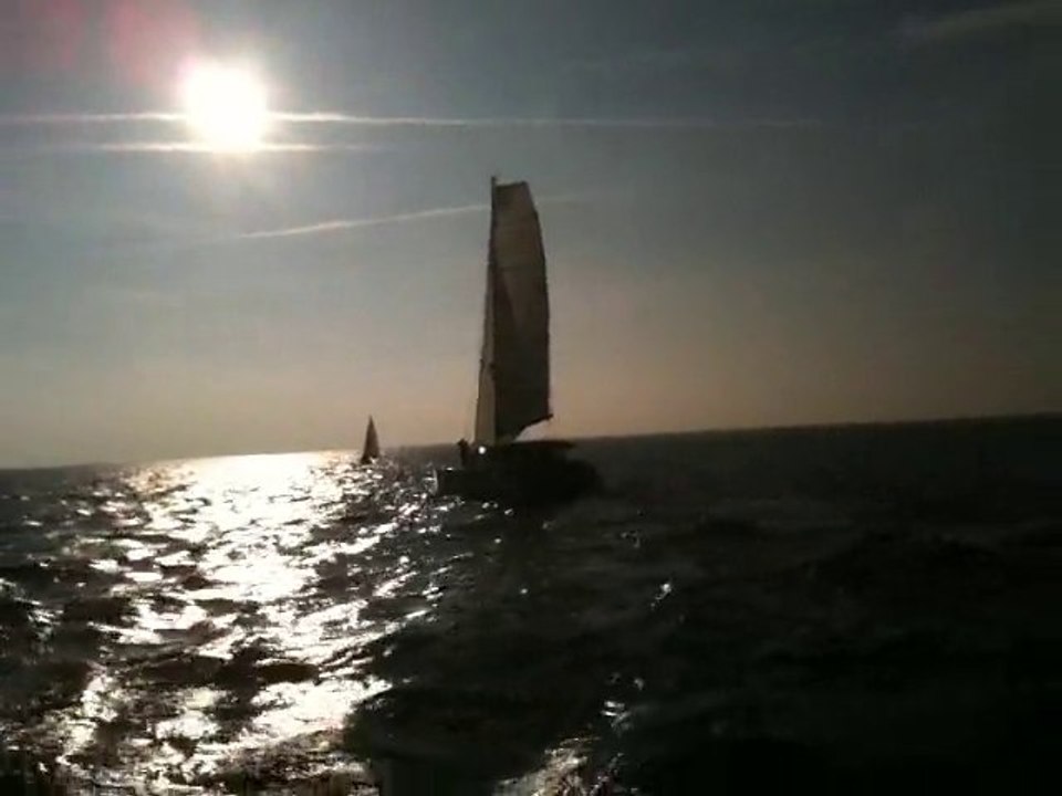 Svea meets a lagoon 400 on the ijsselmeer ( netherlands )