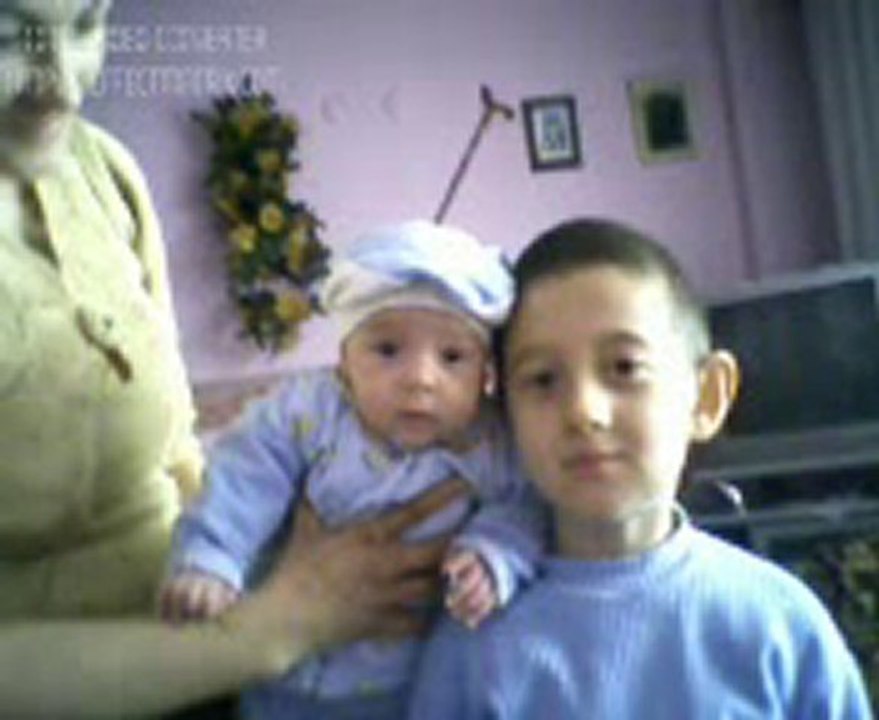selcuk  ve aılesı