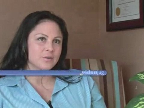 Nonverbal Assertiveness : How can I project assertiveness with eye contact?