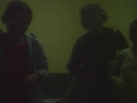 komedi dans üçlüsü 2