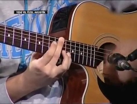 Berkay - Taburcu (Power Turk Akustik Performans)