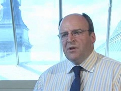 Paying Income Tax : Do I have to pay tax on dividends from bank savings?