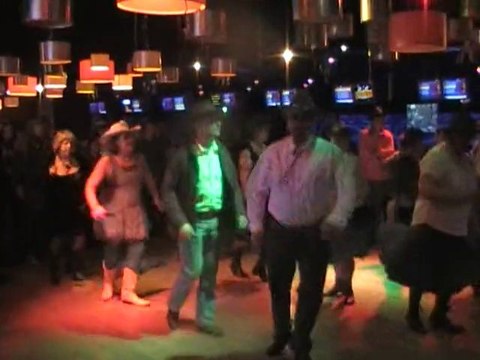 Nouvel An 2011 animation country bowling ST BRIEUC