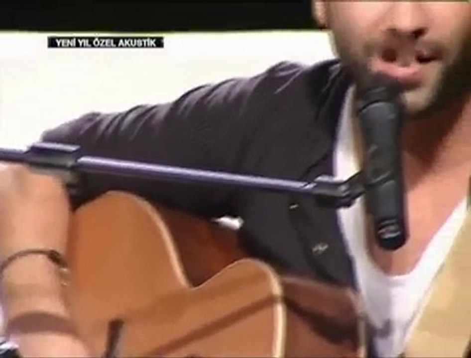 Tan - Bilir Mi (Power Turk Yılbaşı Özel Akustik Performansı)