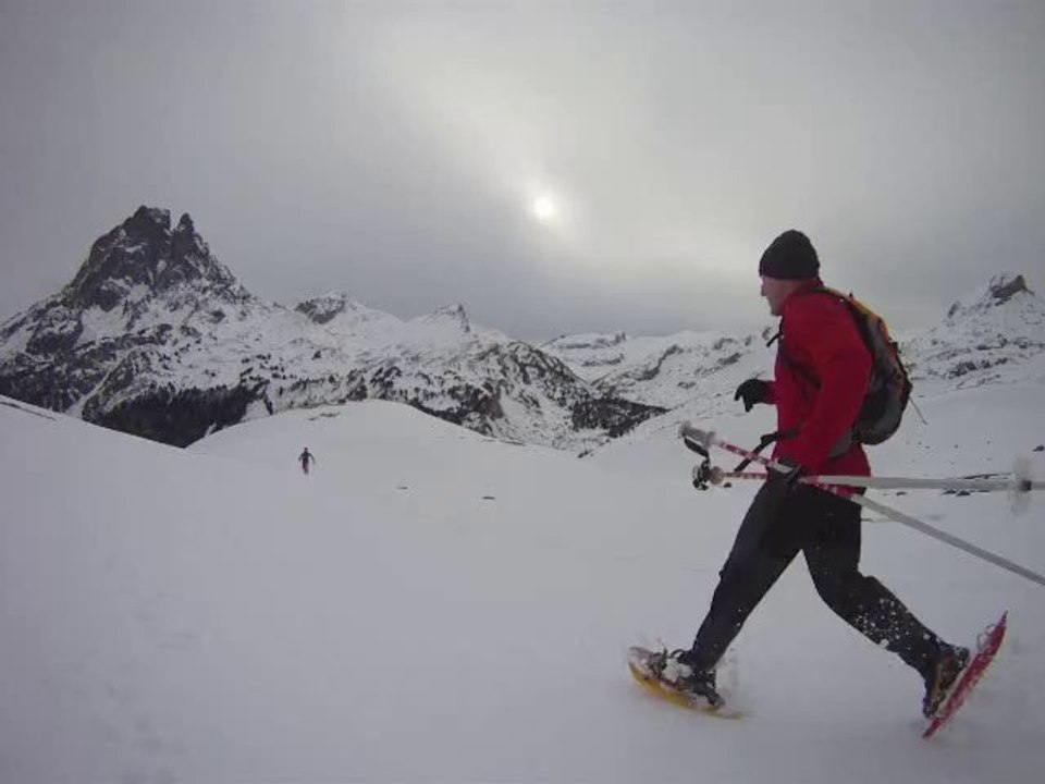 Sortie RAQUETTES Vallée d'Ossau - Décembre 2010