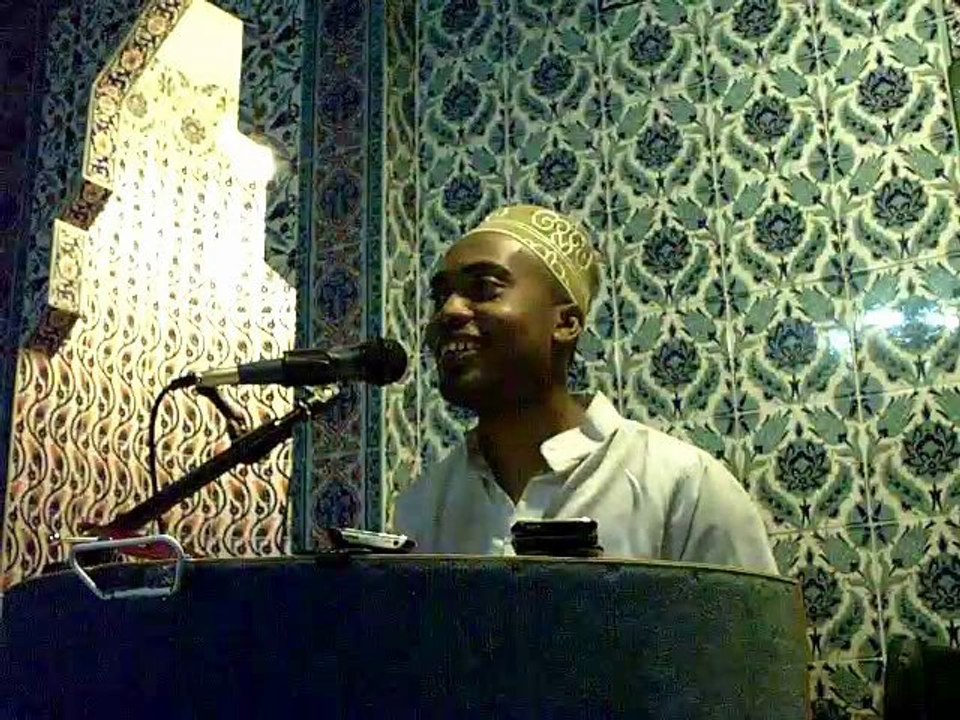 Mohamed Bajrafil - Un Imam pas comme les autres
