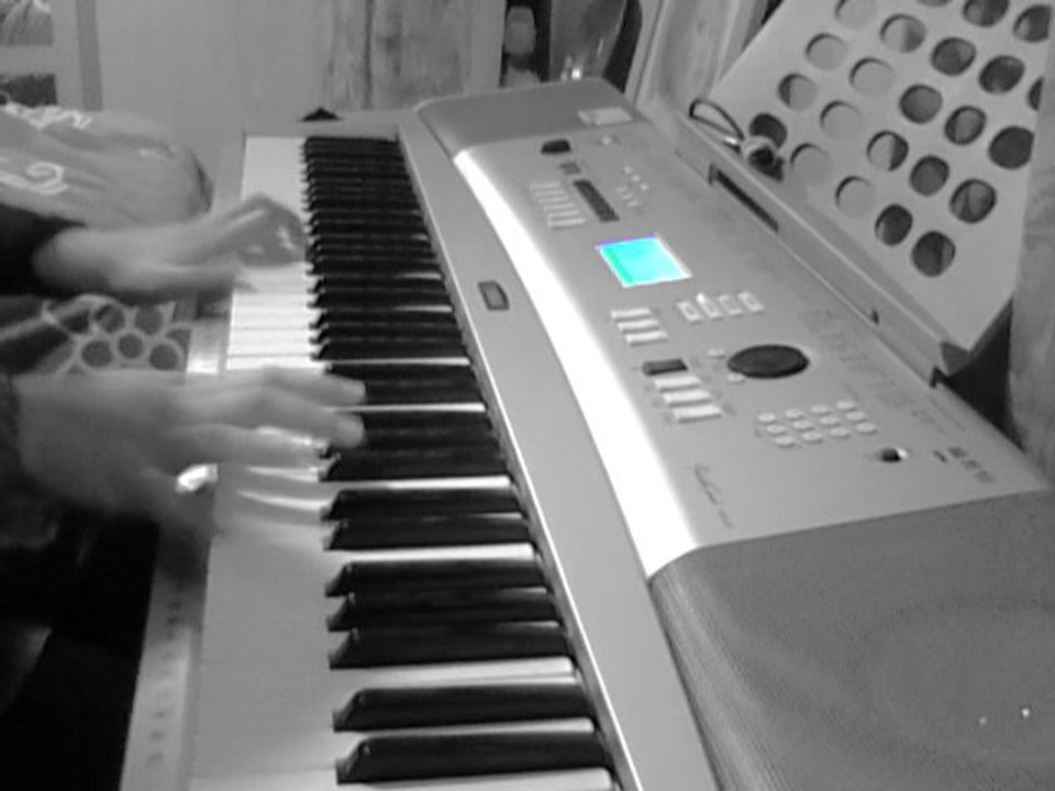 Justin bieber baby piano à ma façon x)