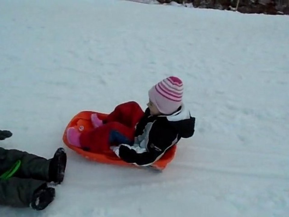 Lina en luge 1
