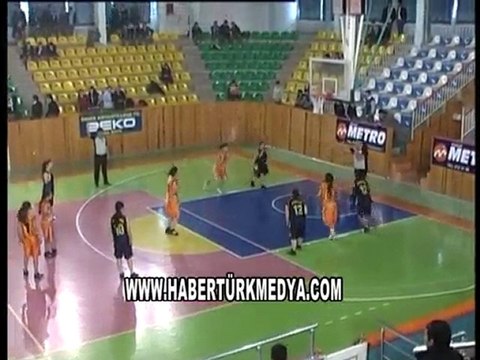 LİSELER ARASI BASKETBOL MÜSABAKALARI DEVAM EDİYOR