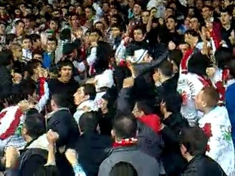 Paşa Gol Gol / Lüleburgaz Maçı - bayrampasalilar.com